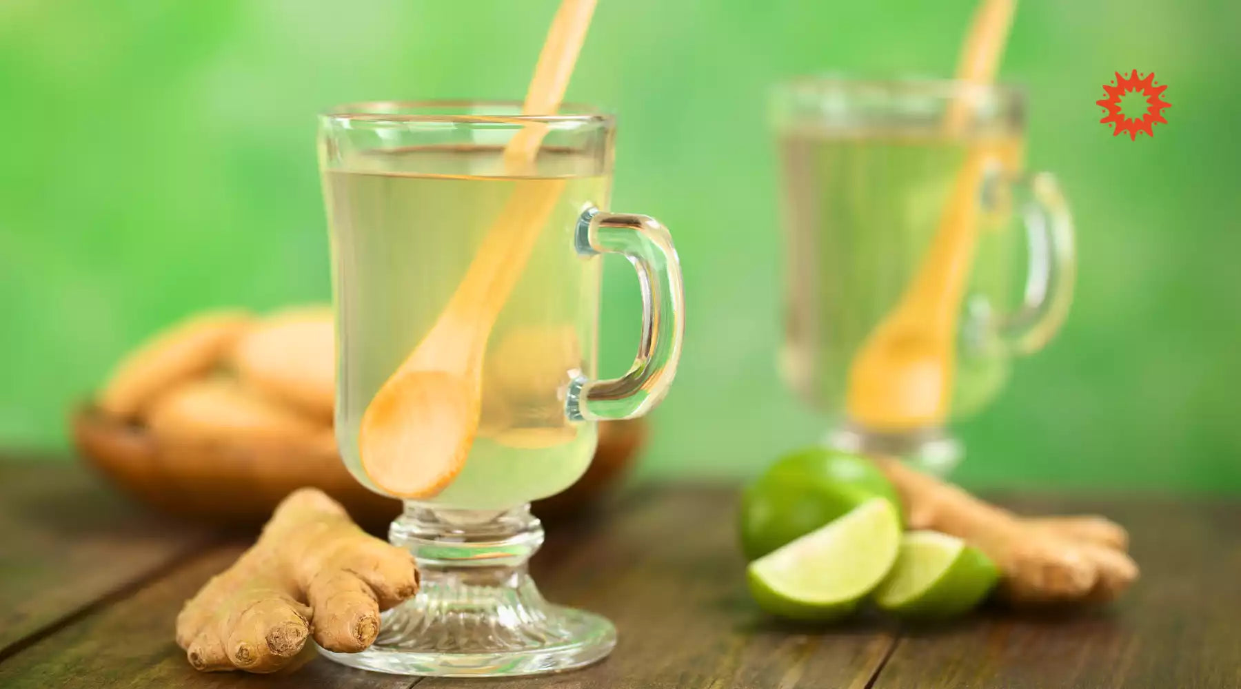 Tisane digestive servie dans une tasse